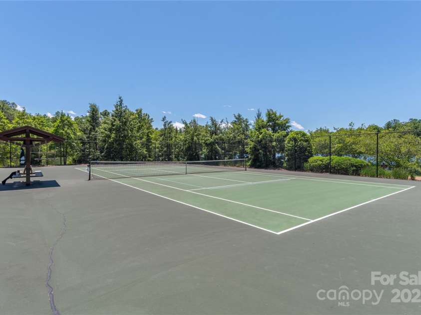 95 Greenwells Glory Drive, Biltmore Lake, NC 28715.  MLS# CAR4247434, YatesRealty ID 16530. 