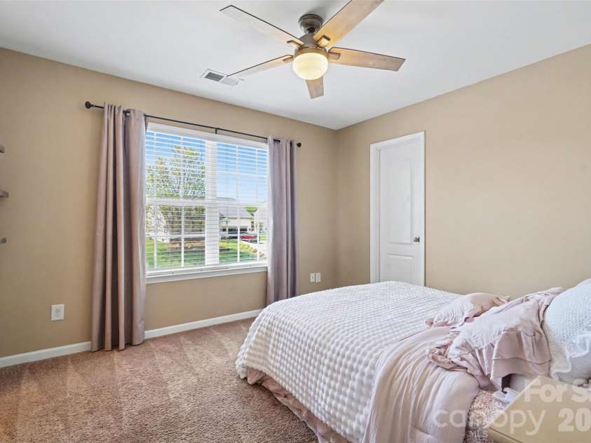 169 Pecan Hills Drive, Mooresville, NC 28115.  MLS# CAR4368864, YatesRealty ID 16531. 