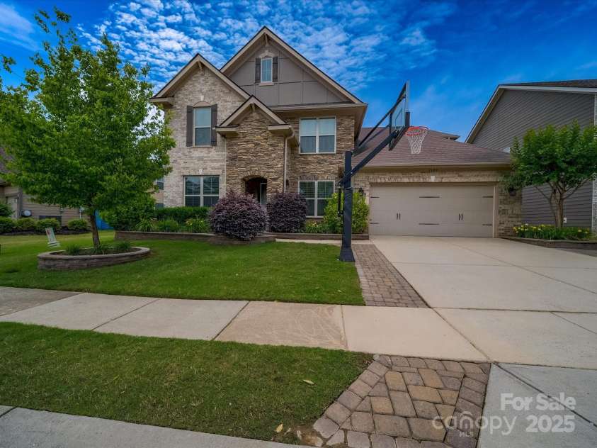 1190 Arges River Drive, Fort Mill, SC 29715.  MLS# CAR4259943, YatesRealty ID 16532. 