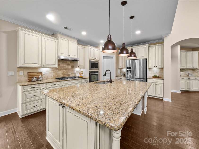 1190 Arges River Drive, Fort Mill, SC 29715.  MLS# CAR4259943, YatesRealty ID 16532. 