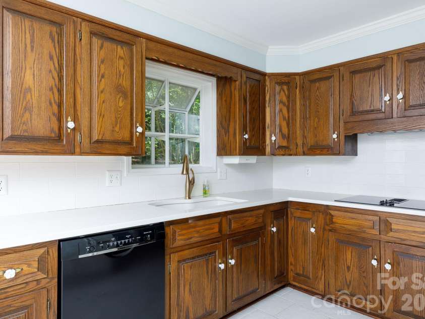 4503 Deer Run, Rock Hill, SC 29732.  MLS# CAR4375610, YatesRealty ID 16533. 