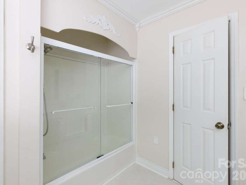 4503 Deer Run, Rock Hill, SC 29732.  MLS# CAR4375610, YatesRealty ID 16533. 