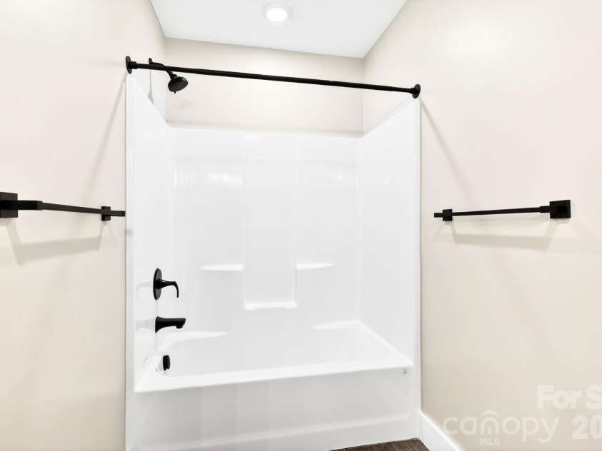 30 and 32 View Street, Asheville, NC 28804.  MLS# CAR4379650, YatesRealty ID 16534. Shared Full Bathrtoom