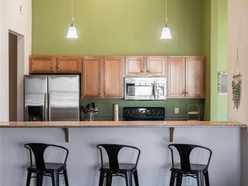 32 White Fox Drive, Fletcher, NC 28732.  MLS# CAR4331132, YatesRealty ID 16534. 