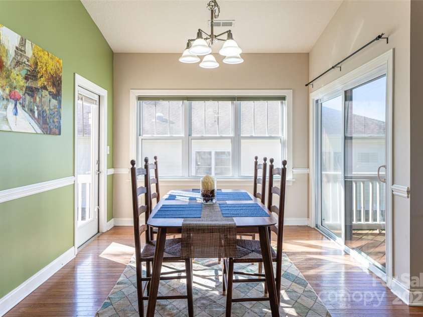 32 White Fox Drive, Fletcher, NC 28732.  MLS# CAR4331132, YatesRealty ID 16534. 