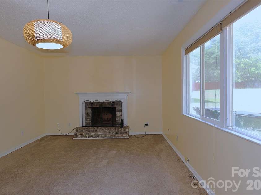 3221 Nedmore Court, Matthews, NC 28105.  MLS# CAR4374733, YatesRealty ID 16535. 