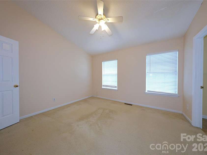3221 Nedmore Court, Matthews, NC 28105.  MLS# CAR4374733, YatesRealty ID 16535. 