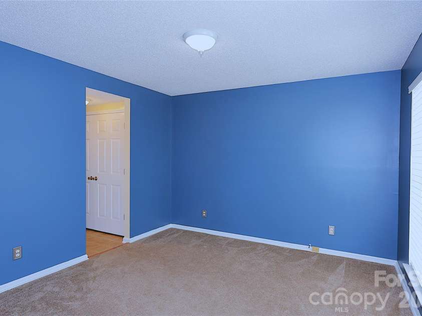 3221 Nedmore Court, Matthews, NC 28105.  MLS# CAR4374733, YatesRealty ID 16535. 