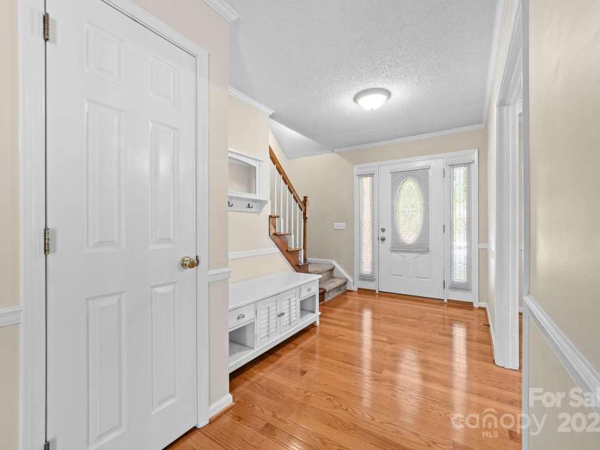 13223 Willow Breeze Lane, Huntersville, NC 28078.  MLS# CAR4257331, YatesRealty ID 16536. 