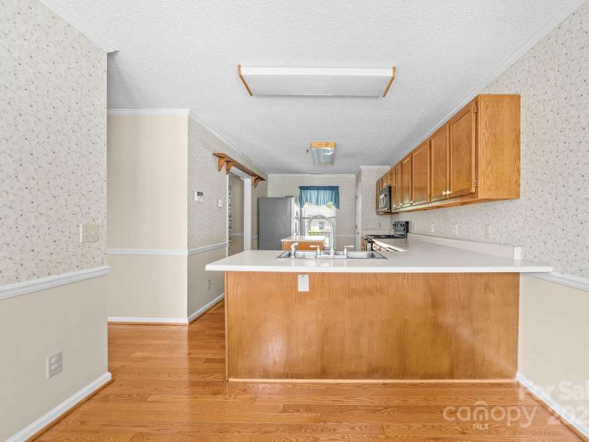 13223 Willow Breeze Lane, Huntersville, NC 28078.  MLS# CAR4257331, YatesRealty ID 16536. 