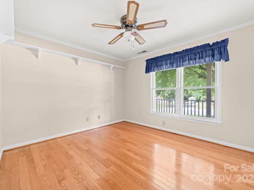 13223 Willow Breeze Lane, Huntersville, NC 28078.  MLS# CAR4257331, YatesRealty ID 16536. 