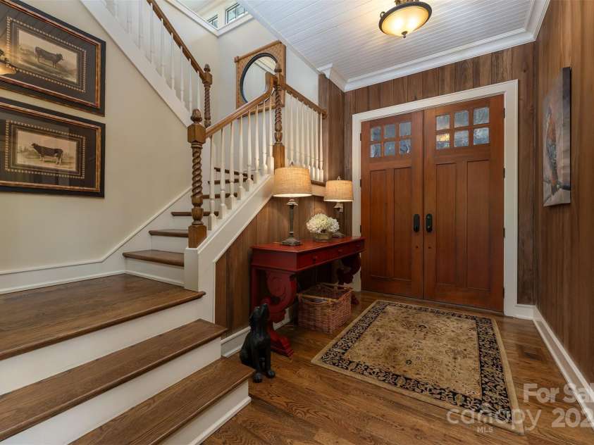 285 Chapman Road, Montreat, NC 28757.  MLS# CAR4261199, YatesRealty ID 16537. 