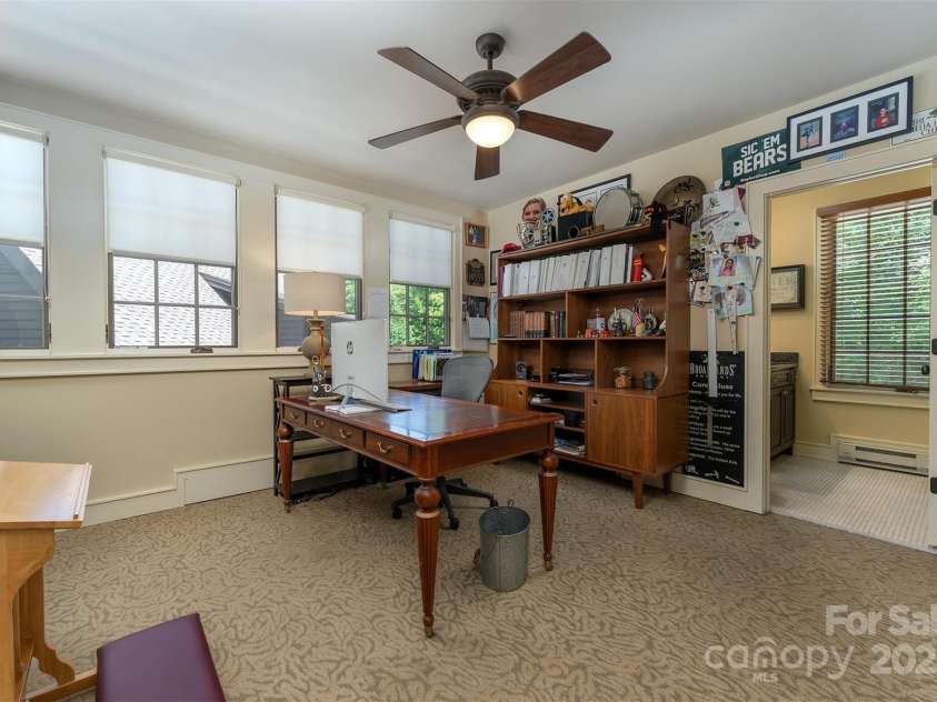 285 Chapman Road, Montreat, NC 28757.  MLS# CAR4261199, YatesRealty ID 16537. 