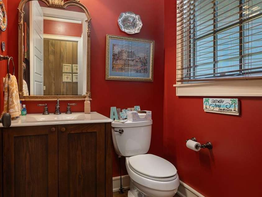 285 Chapman Road, Montreat, NC 28757.  MLS# CAR4261199, YatesRealty ID 16537. 