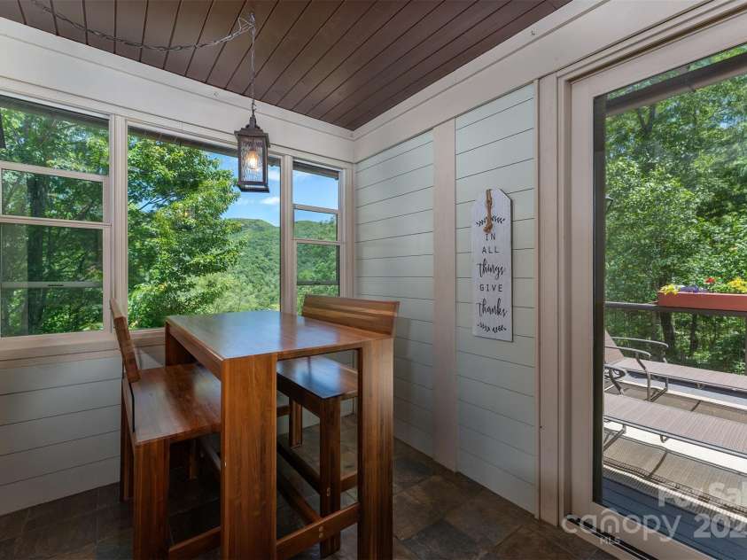 285 Chapman Road, Montreat, NC 28757.  MLS# CAR4261199, YatesRealty ID 16537. 