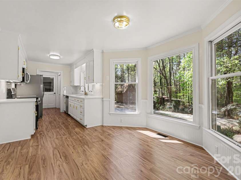 10542 Blair Road, Mint Hill, NC 28227.  MLS# CAR4360298, YatesRealty ID 16539. Dining