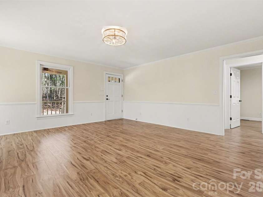 10542 Blair Road, Mint Hill, NC 28227.  MLS# CAR4360298, YatesRealty ID 16539. Living Room