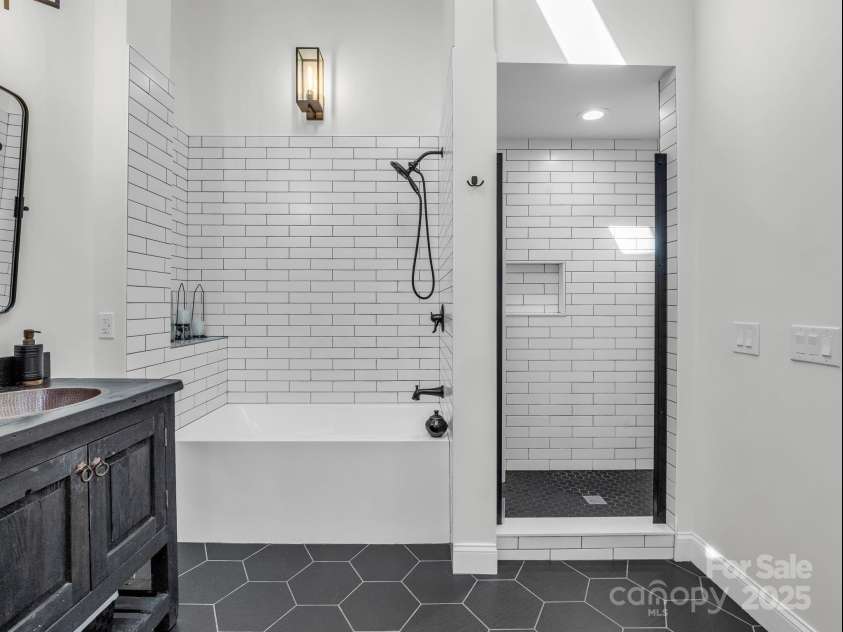 158 Rock Spring Lane, Lake Lure, NC 28746.  MLS# CAR4330630, YatesRealty ID 1654. 