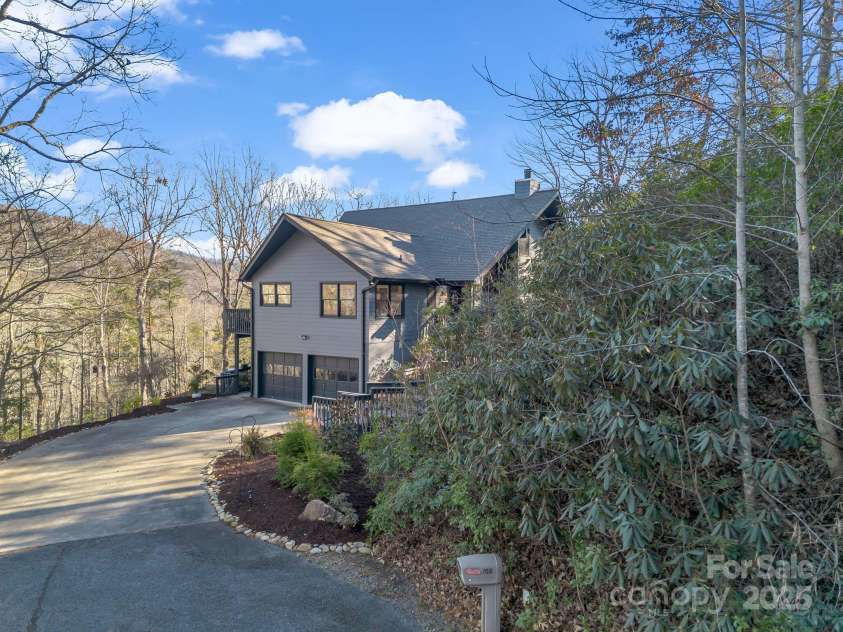 158 Rock Spring Lane, Lake Lure, NC 28746.  MLS# CAR4330630, YatesRealty ID 1654. 