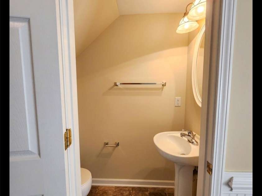 104 Rock Ridge Lane, Mount Holly, NC 28120.  MLS# CAR4364405, YatesRealty ID 16540. 