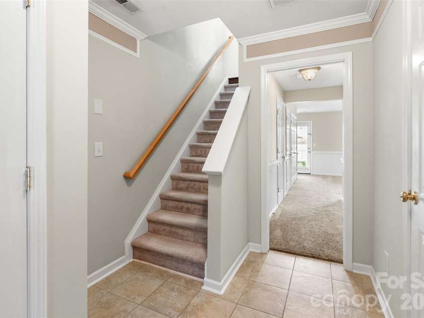 104 Rock Ridge Lane, Mount Holly, NC 28120.  MLS# CAR4395129, YatesRealty ID 16540. 