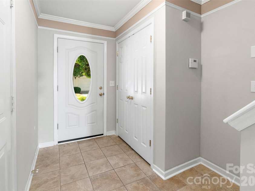 104 Rock Ridge Lane, Mount Holly, NC 28120.  MLS# CAR4395129, YatesRealty ID 16540. 