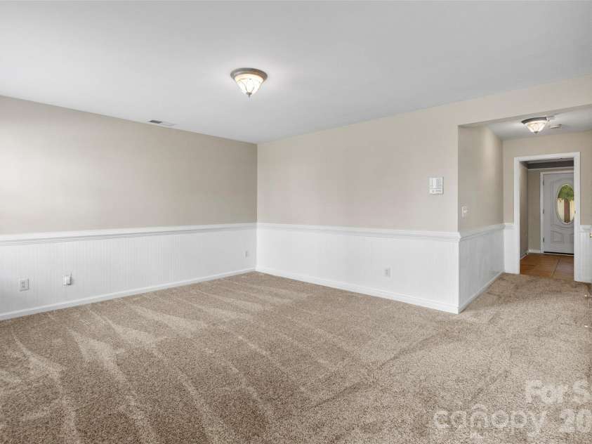 104 Rock Ridge Lane, Mount Holly, NC 28120.  MLS# CAR4395129, YatesRealty ID 16540. 