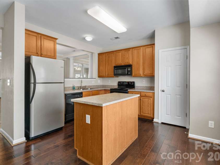 104 Rock Ridge Lane, Mount Holly, NC 28120.  MLS# CAR4395129, YatesRealty ID 16540. 