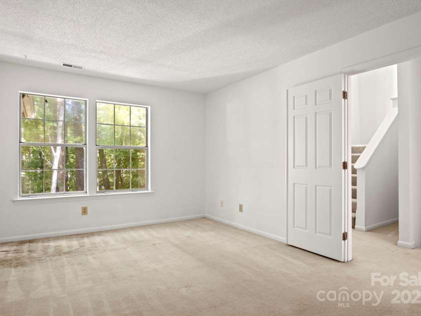 6523 Clavell Lane, Charlotte, NC 28210.  MLS# CAR4315842, YatesRealty ID 16540. 2nd bedroom