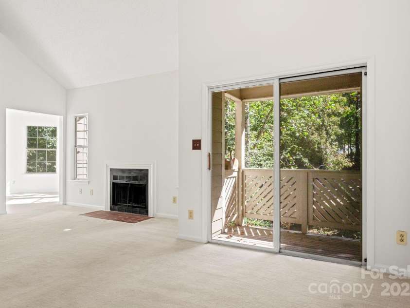 6523 Clavell Lane, Charlotte, NC 28210.  MLS# CAR4315842, YatesRealty ID 16540. Living space