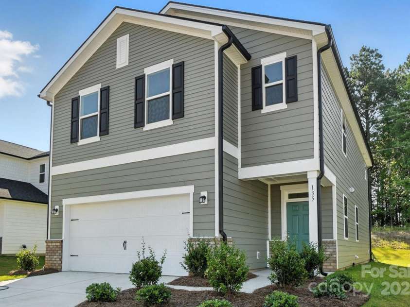 135 Bellina Drive, York, SC 29745.  MLS# CAR4241768, YatesRealty ID 16541. 