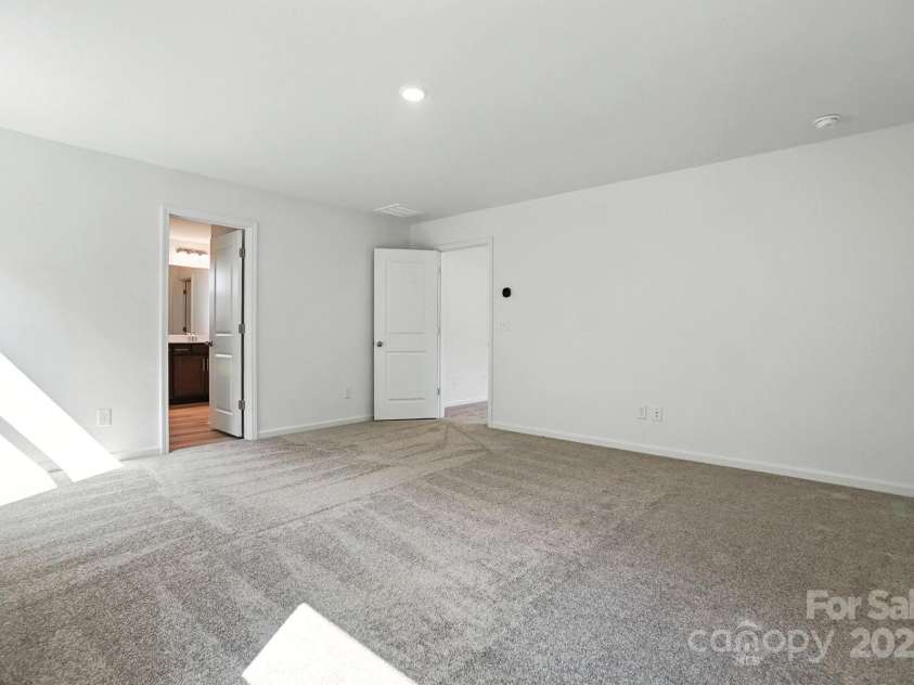 135 Bellina Drive, York, SC 29745.  MLS# CAR4241768, YatesRealty ID 16541. 