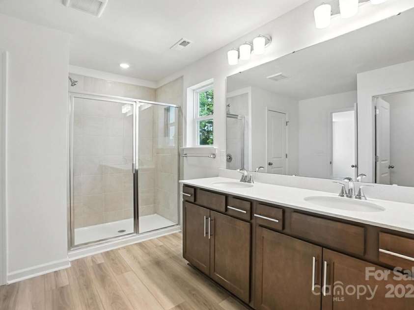 135 Bellina Drive, York, SC 29745.  MLS# CAR4241768, YatesRealty ID 16541. 