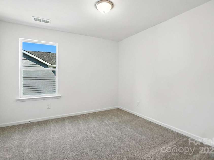 135 Bellina Drive, York, SC 29745.  MLS# CAR4241768, YatesRealty ID 16541. 