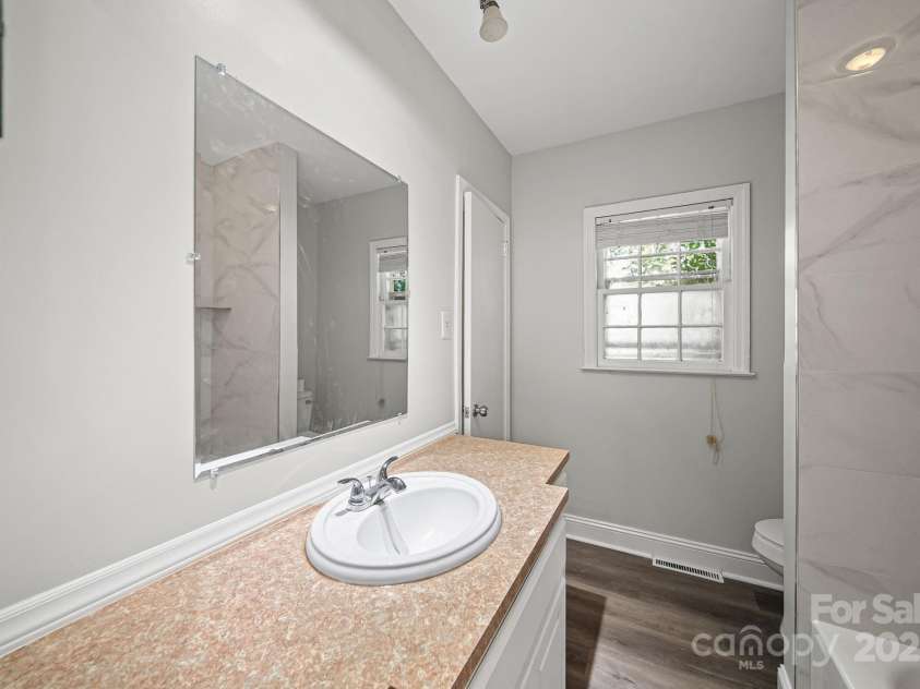 509 Lee Avenue, Wadesboro, NC 28170.  MLS# CAR4315552, YatesRealty ID 16541. 