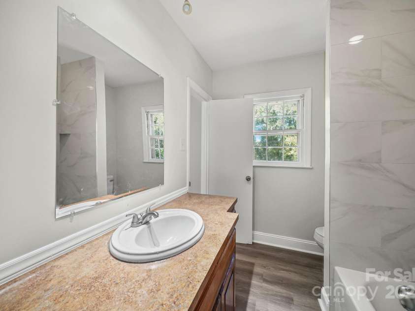 509 Lee Avenue, Wadesboro, NC 28170.  MLS# CAR4315552, YatesRealty ID 16541. Upstairs bathroom