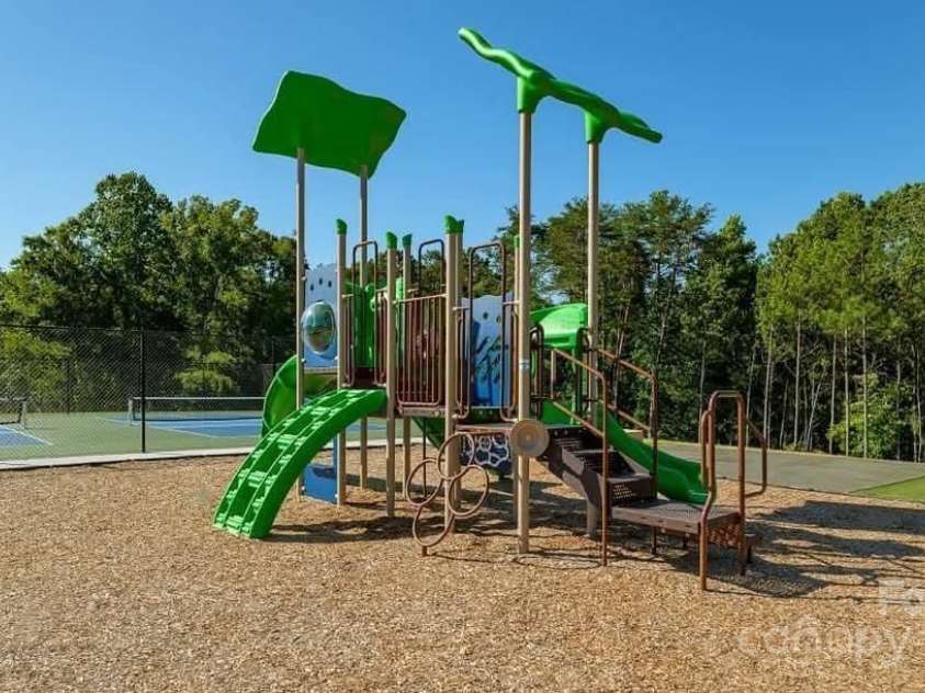 473 Court House Avenue, York, SC 29745.  MLS# CAR4261269, YatesRealty ID 16544. 