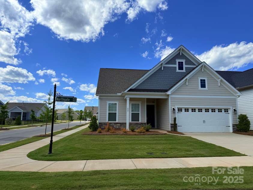 405 Northgate Boulevard, Indian Trail, NC 28079.  MLS# CAR4202537, YatesRealty ID 16545. Corner Lot