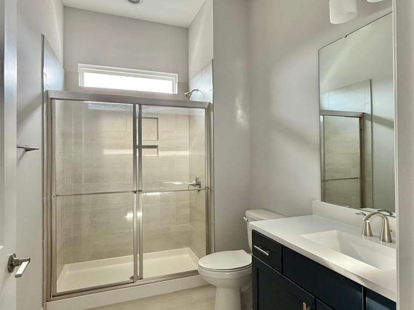 405 Northgate Boulevard, Indian Trail, NC 28079.  MLS# CAR4202537, YatesRealty ID 16545. Guest Bathroom