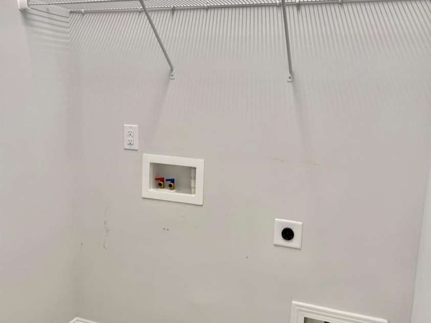 405 Northgate Boulevard, Indian Trail, NC 28079.  MLS# CAR4202537, YatesRealty ID 16545. Laundry Room