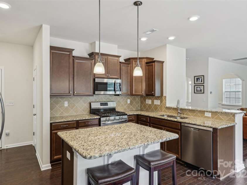 107 Sequoia Street, Mooresville, NC 28117.  MLS# CAR4260140, YatesRealty ID 16546. 