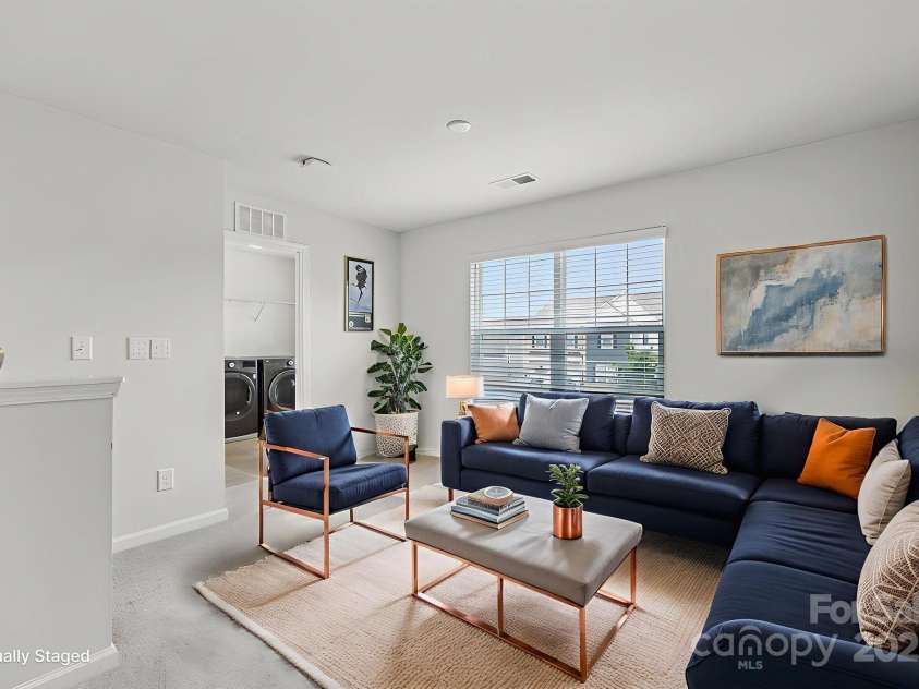 107 Sequoia Street, Mooresville, NC 28117.  MLS# CAR4260140, YatesRealty ID 16546. Loft - Virtually Staged