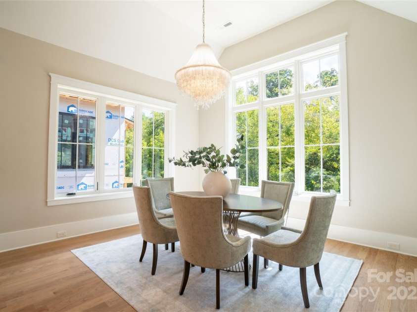 720 Ideal Way, Charlotte, NC 28209.  MLS# CAR4215496, YatesRealty ID 16548. Breakfast Area