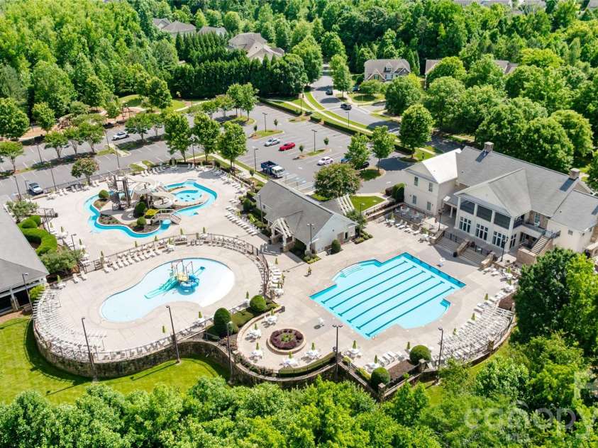 1001 Linn Cove Cove, Waxhaw, NC 28173.  MLS# CAR4371151, YatesRealty ID 16549. 