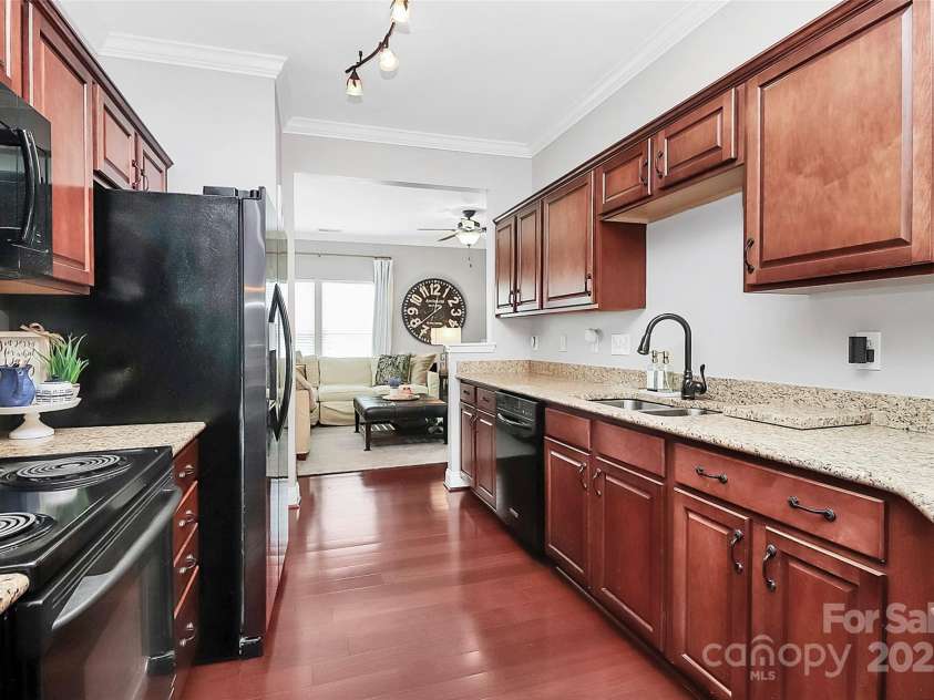 10378 Alexander Martin Avenue, Charlotte, NC 28277.  MLS# CAR4257317, YatesRealty ID 16550. 