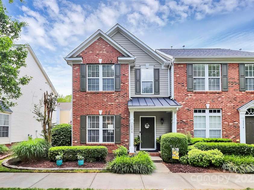 10378 Alexander Martin Avenue, Charlotte, NC 28277.  MLS# CAR4257317, YatesRealty ID 16550. 