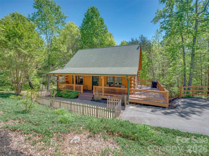 125 Pine Ridge Drive, Bostic, NC 28018.  MLS# CAR4372641, YatesRealty ID 16550. 