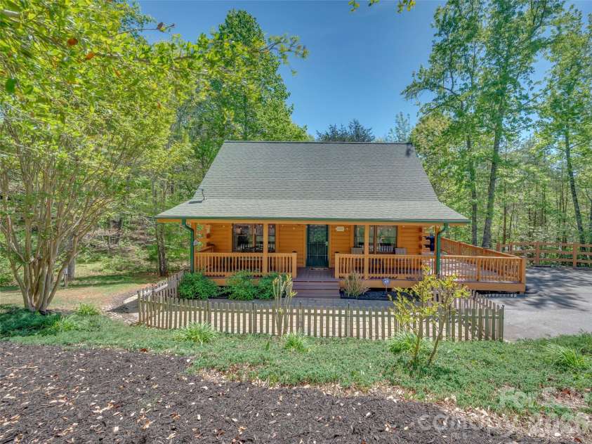 125 Pine Ridge Drive, Bostic, NC 28018.  MLS# CAR4372641, YatesRealty ID 16550. 