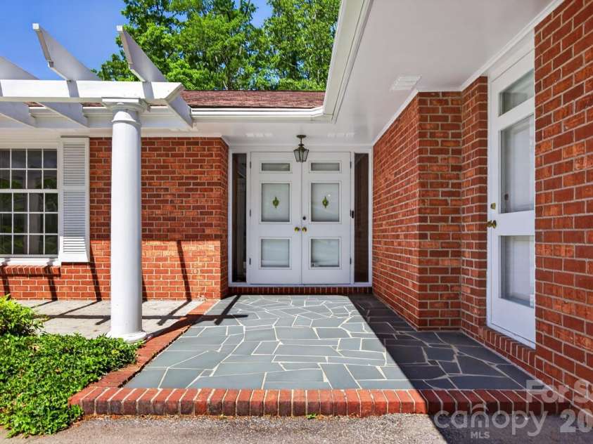 236 Richmond Road, Salisbury, NC 28144.  MLS# CAR4373599, YatesRealty ID 16551. Slate Front Entry