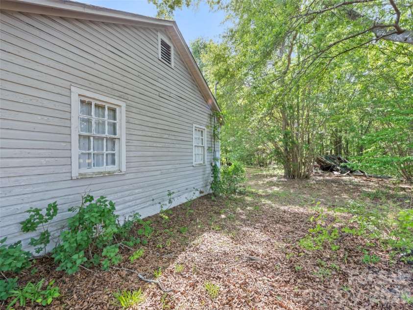 311 Soco Gap Road, Ellenboro, NC 28040.  MLS# CAR4373428, YatesRealty ID 16552. 